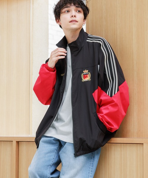 SIGNAL SPORTS（シグナルスポーツ）の「【SIGNAL SPORTS】袖サイドライン/オーバートラックジップジャケット（ナイロンジャケット・メンズ・ブラック/ネイビー・LARGE/MEDIUM）」の12枚目の写真