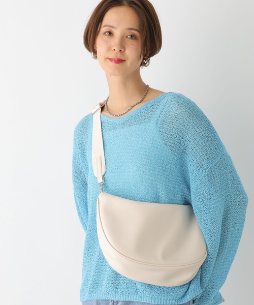 LEPSIM(レプシィム)の「ギャザーハンドル2WAYショルダー 105134(ショルダーバッグ・レディース・アイボリー/ブラック・ONE SIZE)」の7枚目の写真