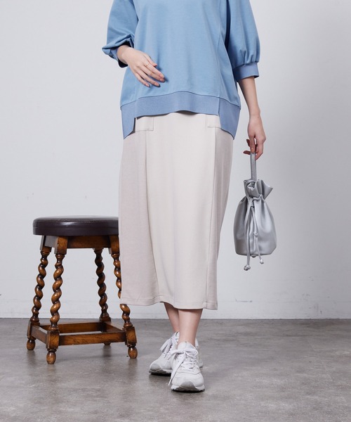 Chez toi(シェトワ)の「異素材ナロースカート(スカート・レディース・アイボリー/ブラック/キャメル・FREE)」の4枚目の写真