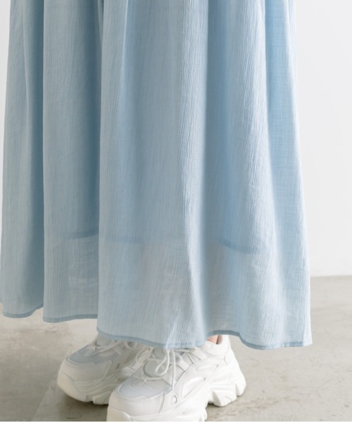 OLIVE des OLIVE（オリーブデオリーブ）の「【S/M展開】シャーリングキャミワンピース　1041090090（ワンピース・レディース・ブラック/チェック/アイボリー/サックスブルー/ブラック系その他・MEDIUM/SMALL）」の6枚目の写真