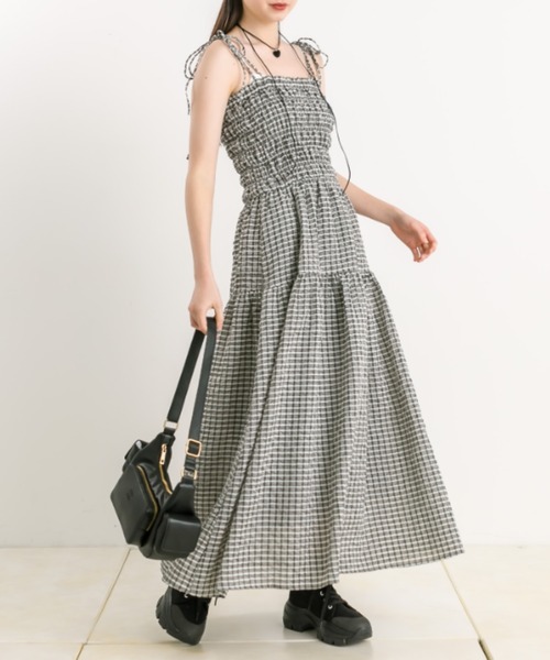 OLIVE des OLIVE（オリーブデオリーブ）の「【S/M展開】シャーリングキャミワンピース　1041090090（ワンピース・レディース・ブラック/チェック/アイボリー/サックスブルー/ブラック系その他・MEDIUM/SMALL）」の14枚目の写真