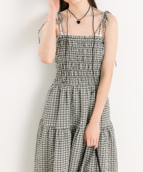 OLIVE des OLIVE（オリーブデオリーブ）の「【S/M展開】シャーリングキャミワンピース　1041090090（ワンピース・レディース・ブラック/チェック/アイボリー/サックスブルー/ブラック系その他・MEDIUM/SMALL）」の16枚目の写真