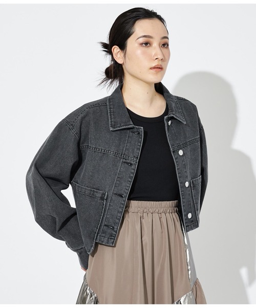 Settimissimo（セッティミッシモ）の「アシンメトリー ポケット 加工デニム ショート ジャケット Gジャン（デニムジャケット・レディース・ブラック/ブルー・FREE）」の4枚目の写真