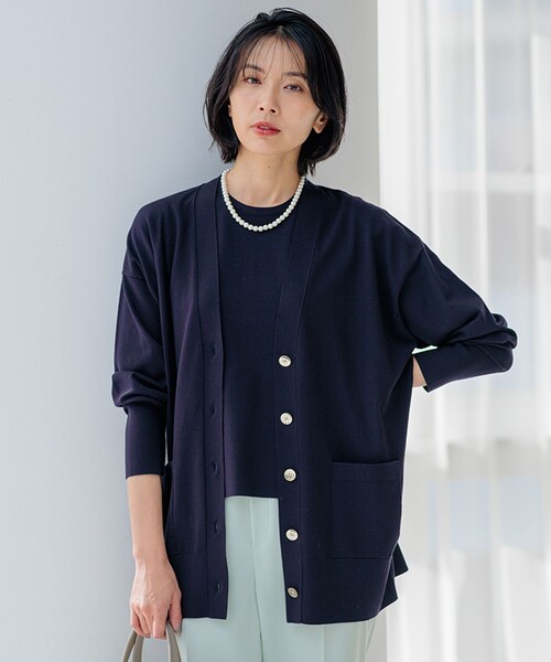 23区(ニジュウサンク)の「【洗える】コンフォートストレッチ カーディガン(カーディガン/ボレロ・レディース・ベージュ系/ネイビー系/ブルー系・46/44)」の3枚目の写真