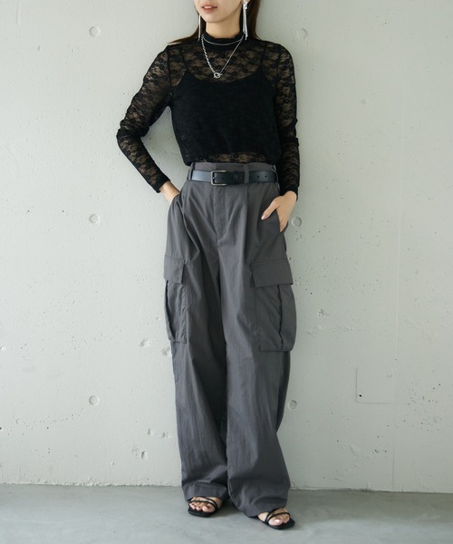 MAISON BREEZE reveur(メゾンブリーズレヴール)の「【MAISON BREEZE reveur】high neck flower lace tops ハイネック フラワーレース シアートップス(Tシャツ/カットソー・レディース・アイボリー/ブラック/サックスブルー・FREE)」の16枚目の写真