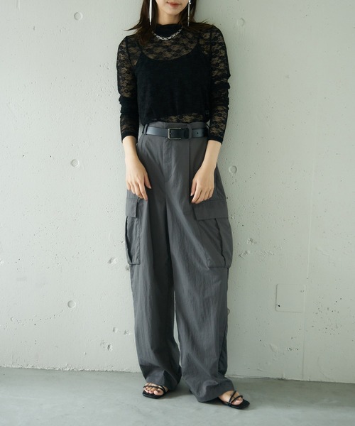 MAISON BREEZE reveur(メゾンブリーズレヴール)の「【MAISON BREEZE reveur】high neck flower lace tops ハイネック フラワーレース シアートップス(Tシャツ/カットソー・レディース・アイボリー/ブラック/サックスブルー・FREE)」の19枚目の写真