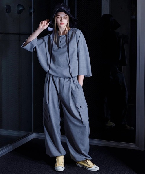 【VOAAOV】24SS サマーウールカーゴ VOAAOV（ヴォアーブ）の「【VOAAOV】Summer Wool Like Wide