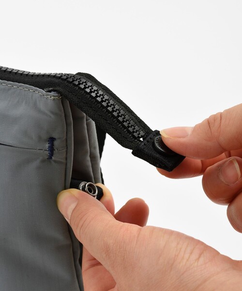 MILESTO（ミレスト）の「MILESTO/ミレスト サコッシュ（ショルダーバッグ・メンズ・グレー/ブラック/ベージュ/キャメル・ONE SIZE）」の5枚目の写真