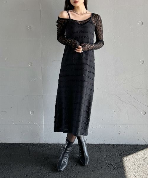 LVEU.(ラブユ.)の「【LVEU.】レースワンショルトップス / カットソー レイヤード シアー 長袖 Uネック タイト コンパクト ショート クロップド ブラック ホワイト(Tシャツ/カットソー・レディース・ホワイト/ブラック・FREE)」の19枚目の写真