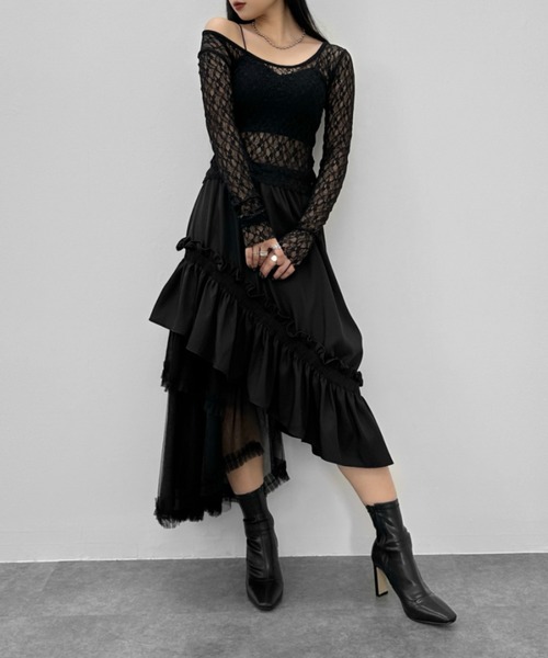 LVEU.(ラブユ.)の「【LVEU.】レースワンショルトップス / カットソー レイヤード シアー 長袖 Uネック タイト コンパクト ショート クロップド ブラック ホワイト(Tシャツ/カットソー・レディース・ホワイト/ブラック・FREE)」の9枚目の写真