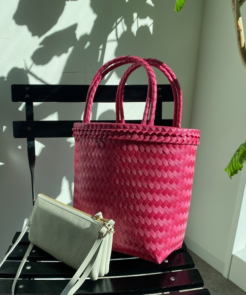 DouDou（ドゥドゥ）の「カゴバッグ（かごバッグ・レディース・ホワイト/ピンク/ブラック・MEDIUM）」の3枚目の写真