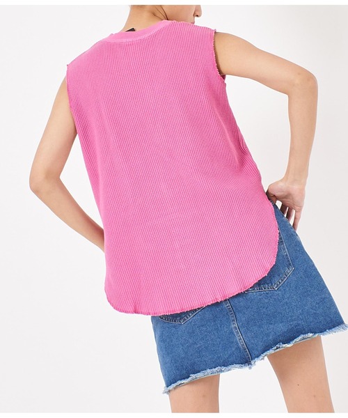 Dickies（ディッキーズ）の「DICKIES 別注ワッフルノースリーブトップス（Tシャツ/カットソー・レディース・ピンク/ホワイト/スミクロ・FREE）」の19枚目の写真