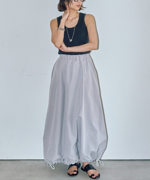 LIENCOEUR（リアンクール）の「バルーンシルエットロングスカート（スカート・レディース・ブラック/ホワイト/ライトグレー・FREE）」の22枚目の写真