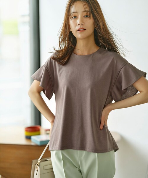 組曲(クミキョク)の「GIZAプレーティング天竺フリルスリーブ Tシャツ(Tシャツ/カットソー・レディース・ブラウン系/アイボリー系/ブラック系/ピンク系・2/3)」の11枚目の写真