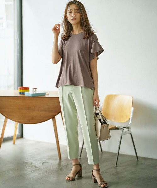 組曲(クミキョク)の「GIZAプレーティング天竺フリルスリーブ Tシャツ(Tシャツ/カットソー・レディース・ブラウン系/アイボリー系/ブラック系/ピンク系・2/3)」の13枚目の写真