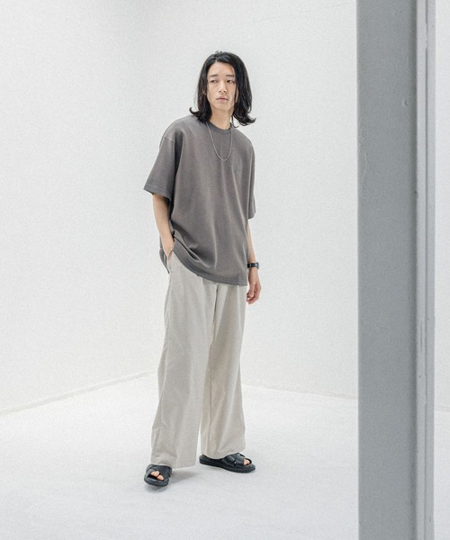 RAGEBLUE（レイジブルー）の「パウダーブリーチ/ワンポイント刺繍オーバーサイズポンチTシャツ（Tシャツ/カットソー・メンズ・ベージュ/オレンジ/グレー/ブルー・SMALL/MEDIUM/LARGE）」の5枚目の写真