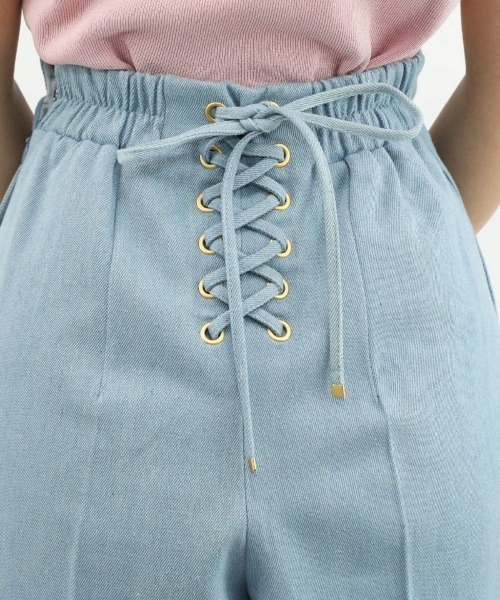 an another angelus（アンアナザーアンジェラス）の「ゴールドダブル釦デニムワイドパンツ/ananotherangelus（デニムパンツ・レディース・ブラック/ライトブルー・2/1）」の13枚目の写真