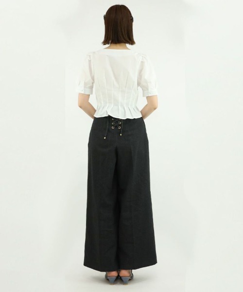 an another angelus（アンアナザーアンジェラス）の「ゴールドダブル釦デニムワイドパンツ/ananotherangelus（デニムパンツ・レディース・ブラック/ライトブルー・2/1）」の21枚目の写真