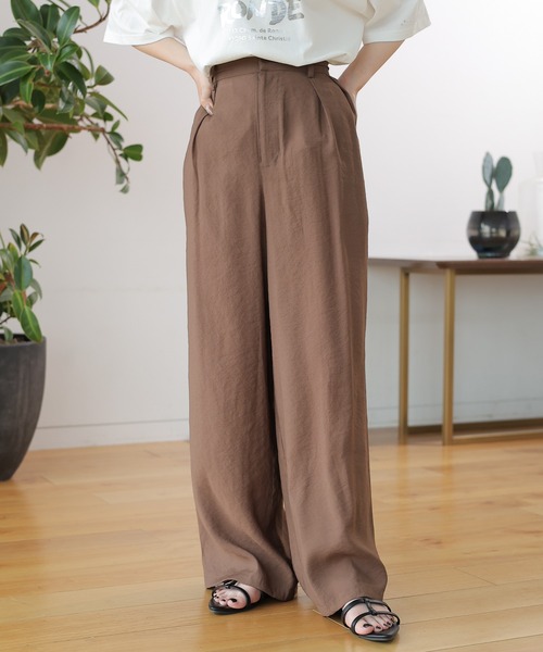 LEPSIM(レプシィム)の「2タックストレートワイドパンツ 117917(その他パンツ・レディース・ライトブルー/ブラック/ベージュ/ブラウン・LARGE/MEDIUM)」の3枚目の写真