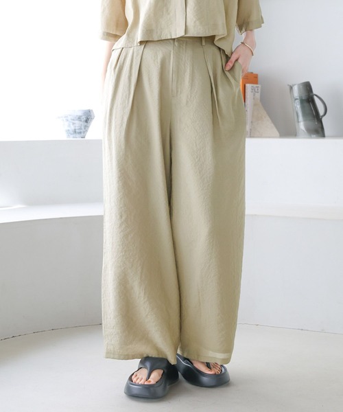 LEPSIM(レプシィム)の「2タックストレートワイドパンツ 117917(その他パンツ・レディース・ライトブルー/ブラック/ベージュ/ブラウン・LARGE/MEDIUM)」の16枚目の写真