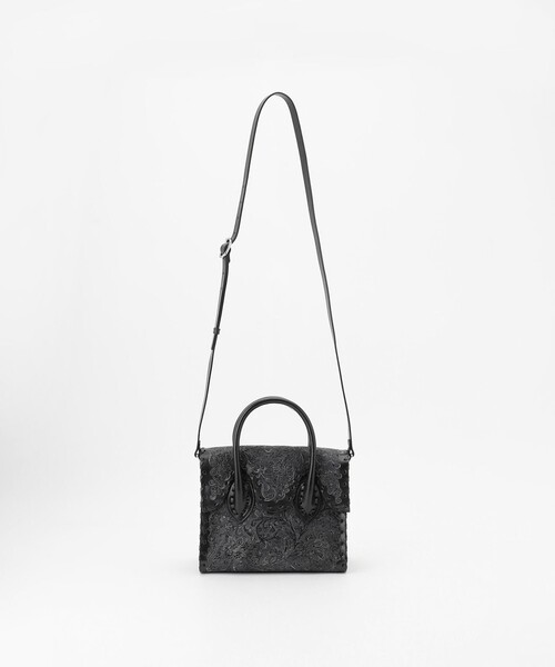 GRACE CONTINENTAL(グレースコンチネンタル)の「LittleFlowerHB(ハンドバッグ・レディース・ブラック/ホワイト系その他/ネイビー・FREE)」の6枚目の写真