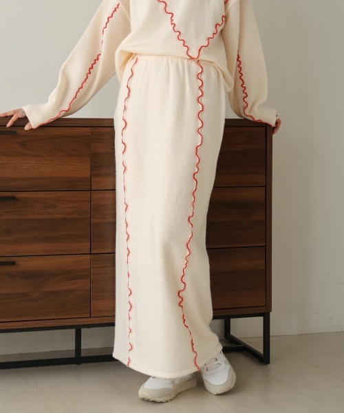 Bab（バブ）の「【セットアップ対応】ウェーブメロウニットスカート（スカート・レディース・アイボリー/ブラック/チャコールグレー/ライトグレー/ベージュ・FREE）」の2枚目の写真