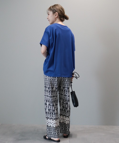 AMERICAN HOLIC(アメリカンホリック)の「接触冷感裾タックカットプルオーバー(Tシャツ/カットソー・レディース・モカ/グリーン/オフホワイト/ブルー/ブラック・M/L)」の9枚目の写真