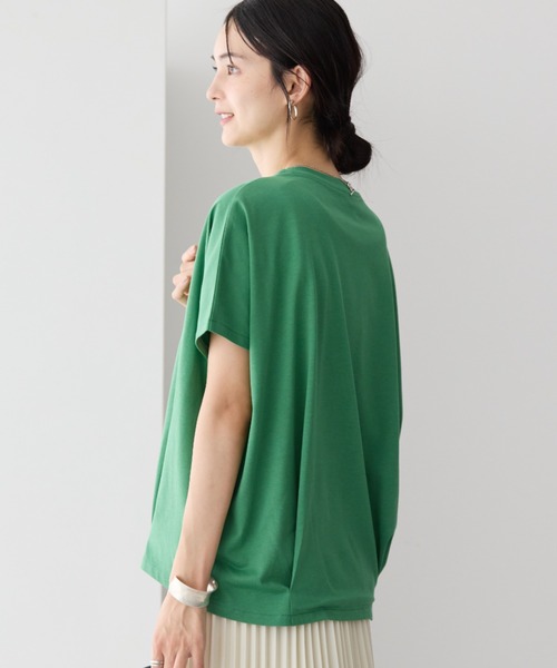 AMERICAN HOLIC(アメリカンホリック)の「接触冷感裾タックカットプルオーバー(Tシャツ/カットソー・レディース・モカ/グリーン/オフホワイト/ブルー/ブラック・M/L)」の12枚目の写真