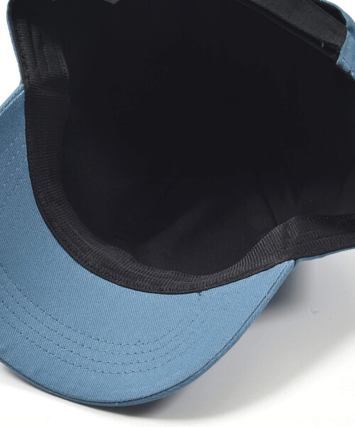WASK（ワスク）の「ロゴパッチ刺しゅう配色バックテープキャップ(54~56cm)（キャップ・キッズ・ブラック/ブルー・M(52-54cm)/L(54-56cm)）」の4枚目の写真