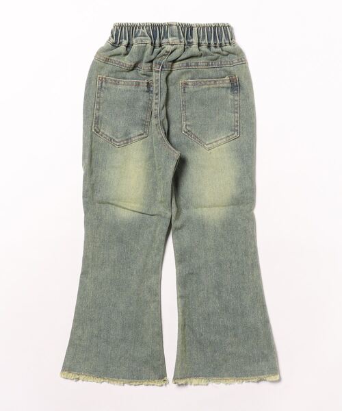 URBAN CHERRY(アーバンチェリー)の「ヴィンテージライクフレアデニムパンツ(デニムパンツ・キッズ・ブルー・110cm/120cm/130cm/140cm)」の16枚目の写真