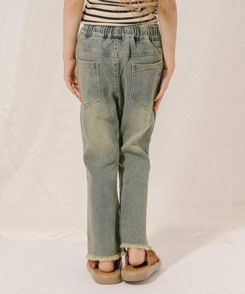 URBAN CHERRY(アーバンチェリー)の「ヴィンテージライクフレアデニムパンツ(デニムパンツ・キッズ・ブルー・110cm/120cm/130cm/140cm)」の8枚目の写真