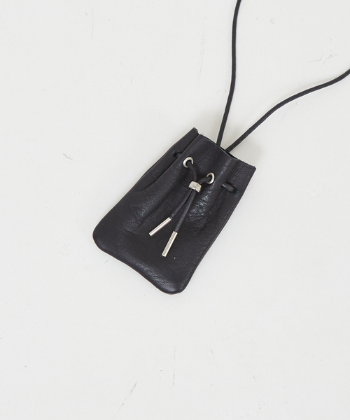 collex（コレックス）の「レザーキンチャククロシェットネックレス（ネックレス・レディース・レッド/アイボリー/ブラック・フリー）」の2枚目の写真