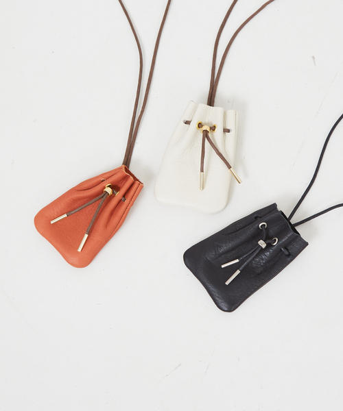 collex（コレックス）の「レザーキンチャククロシェットネックレス（ネックレス・レディース・レッド/アイボリー/ブラック・フリー）」の16枚目の写真