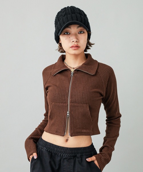 茶色のカールヘア 11〜12 茶色のカールヘア 11〜12