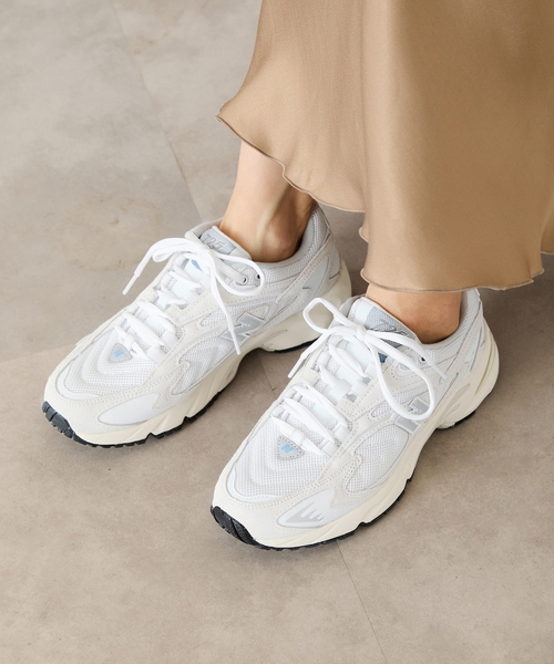 IENA（イエナ）の「NEW BALANCE/ニューバランス ML725BA（スニーカー・レディース・アイボリー・25cm/24.5cm/24cm/23.5cm/23cm/22.5cm）」の3枚目の写真