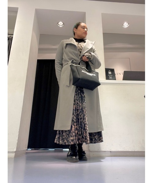 ALLSAINTS（オールセインツ）の「WICK LEOPARD JACQUARD CROPPED CARDIGAN | WICK レオパード ジャカード クロップド カーディガン（カーディガン/ボレロ・レディース・レオパード・S/M/XS）」の10枚目の写真