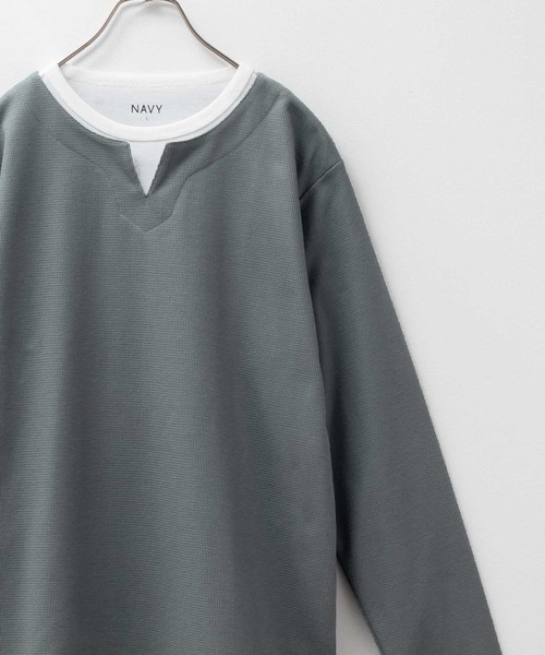 NAVY(ネイビー)の「NAVY 時短コーデ キーネックロンT(Tシャツ/カットソー・メンズ・グリーン/ブラック/グレイッシュベージュ/ネイビー・XXL/S/M/L/XL)」の4枚目の写真