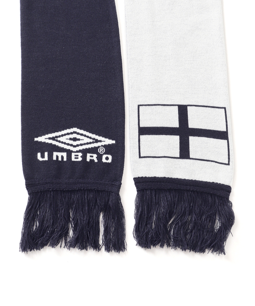 UMBRO(アンブロ)の「UMBRO EX STADIUM SIDE REVERSIBLE MUFFLER(マフラー・メンズ・ネイビー/レッド/ブラック・FREE)」の21枚目の写真