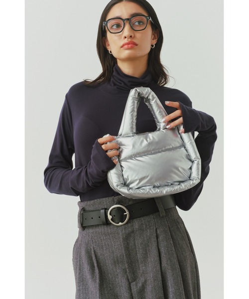 ALEXIA STAM（アリシアスタン）の「Puffer Bag /ナイロンパファーバッグ（トートバッグ・レディース・シルバー/レッド/ブラック・FREE）」の3枚目の写真