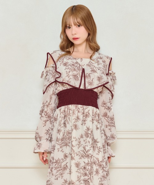 セール】アソートスクエアラッフルワンピース【ZOZOTOWN限定