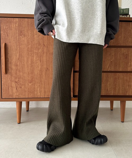 apres jour mignon（アプレジュールミニョン）の「リブニットパンツ【ZOZOTOWN限定アイテム】（その他パンツ・レディース・ブラック/グレイッシュベージュ/アイボリー/ダークブラウン/オレンジ・X-LARGE/SMALL/MEDIUM）」の20枚目の写真