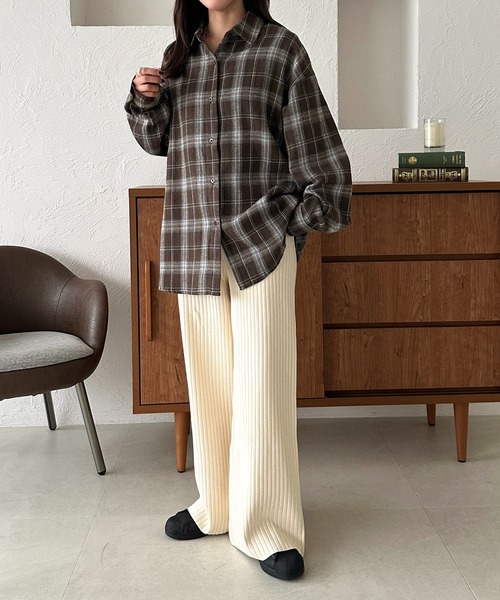 apres jour mignon（アプレジュールミニョン）の「リブニットパンツ【ZOZOTOWN限定アイテム】（その他パンツ・レディース・ブラック/グレイッシュベージュ/アイボリー/ダークブラウン/オレンジ・X-LARGE/SMALL/MEDIUM）」の10枚目の写真