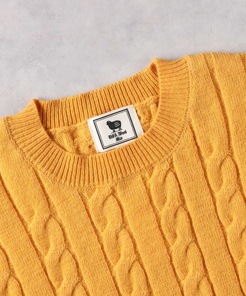 Right-on(ライトオン)の「ケーブルニット(ニット/セーター・レディース・イエロー/ネイビー・M/L/XL)」の6枚目の写真