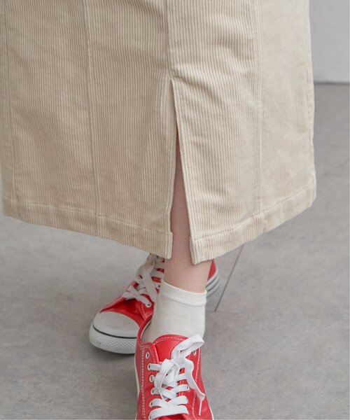 LBC（エルビーシー）の「コーデュロイIラインスカート（スカート・レディース・オレンジ/オフホワイト/チャコールグレー/ブルー・M/L）」の8枚目の写真