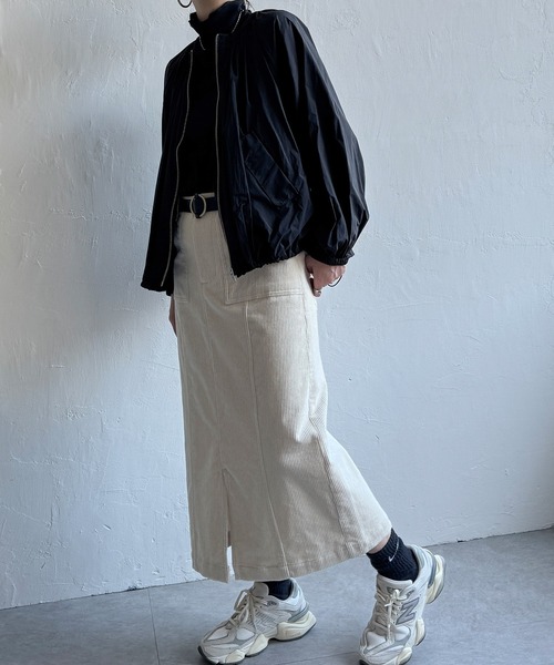 LBC（エルビーシー）の「コーデュロイIラインスカート（スカート・レディース・オレンジ/オフホワイト/チャコールグレー/ブルー・M/L）」の18枚目の写真