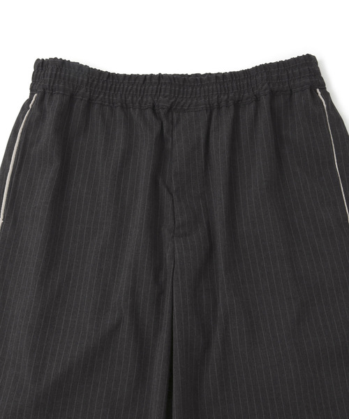  j.n.r.d（ジェー・エヌ・アール・ディー）の「j.n.r.d/ピンストライプトラックパンツ（スラックス・メンズ・ワイン/チャコールグレー/ネイビー・M/LL/L）」の6枚目の写真