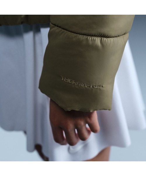 NIKE(ナイキ)の「ナイキ NIKE ナイキ NSW TF SYNFL CLSC PFR ジャケット(ダウンジャケット/コート・レディース・アーミー・S/M/L/XL)」の6枚目の写真
