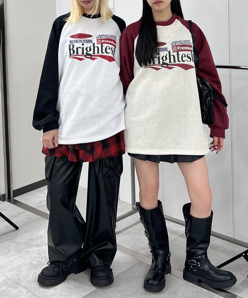 Figments(フィグメンツ)の「ロゴラグランスウェット(スウェット・レディース・ワインレッド/ブラック・FREE)」の4枚目の写真