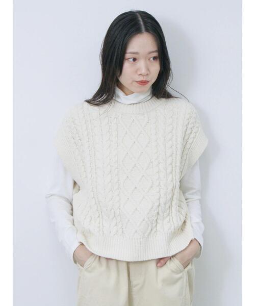 Samansa Mos2 blue(サマンサモスモスブルー)の「【帯電防止】マットモールニットベスト(ニット/セーター・レディース・オフホワイト/グレー/グリーン・F)」の7枚目の写真