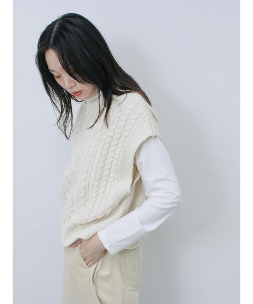 Samansa Mos2 blue(サマンサモスモスブルー)の「【帯電防止】マットモールニットベスト(ニット/セーター・レディース・オフホワイト/グレー/グリーン・F)」の9枚目の写真